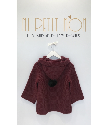 Chaqueta granate pompón Mía y Lía