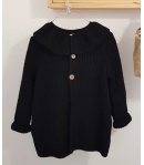 Chaqueta negra cuello volante Mia y Lia