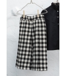 Pantalón Capri cuadros blanco y negro Mia y Lia