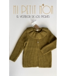 Chaqueta kaki cuello volante Mia y Lia