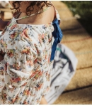 Vestido estampado flores naranjas de MIA y LIA