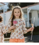 Blusa estampada flores naranjas de MIA y LIA