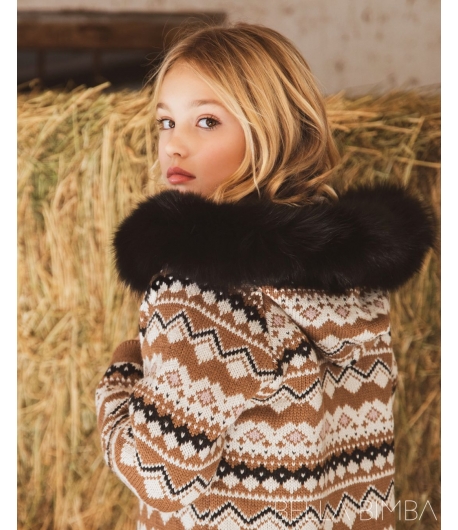 Chaqueta punto grecas capucha pelo marmota AZALEA de BELLA BIMBA