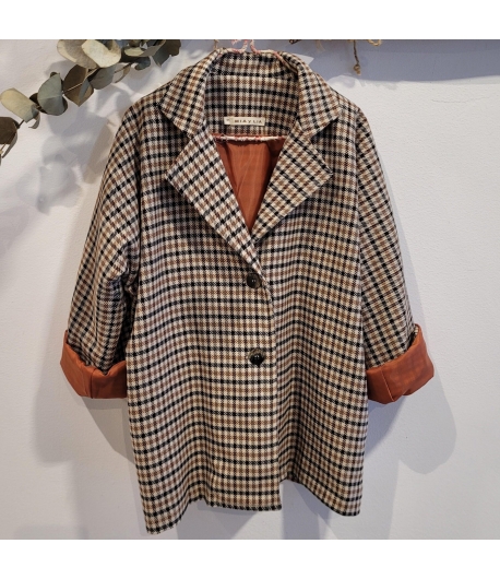 Chaquetón cuadros de MIA y LIA