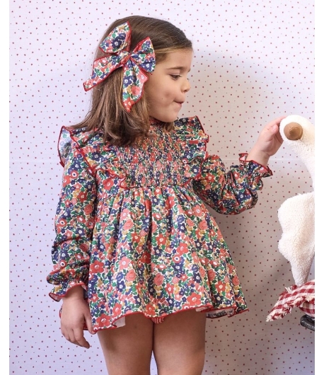 Jesusito flores BOUTIQUE LUNA de LA MARTINICA BY MARIA SOBRINO