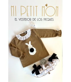 Conjunto de sudadera conejo con pompón negro y braguita volantes conejo de MON PETIT BONBON