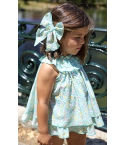 Jesusito flores cuello bordado LA PROVENZA de LA MARTINICA BY MARIA SOBRINO