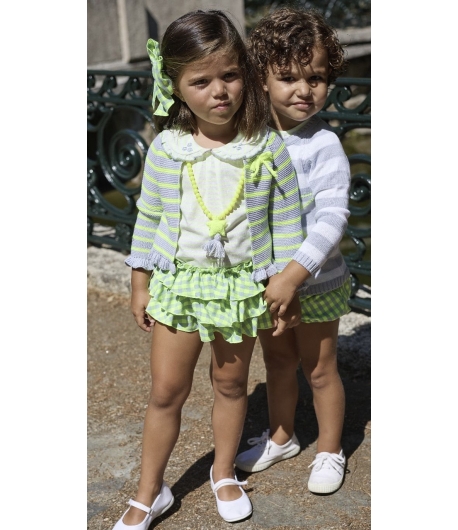 Conjunto niña de blusa flores, braguita vichy y chaqueta 3/4 rayas PESCARDINOS de LA MARTINICA BY MARIA SOBRINO