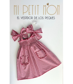 Vestido elástico con bolsillos en vichy rojo de MON PETIT BONBON